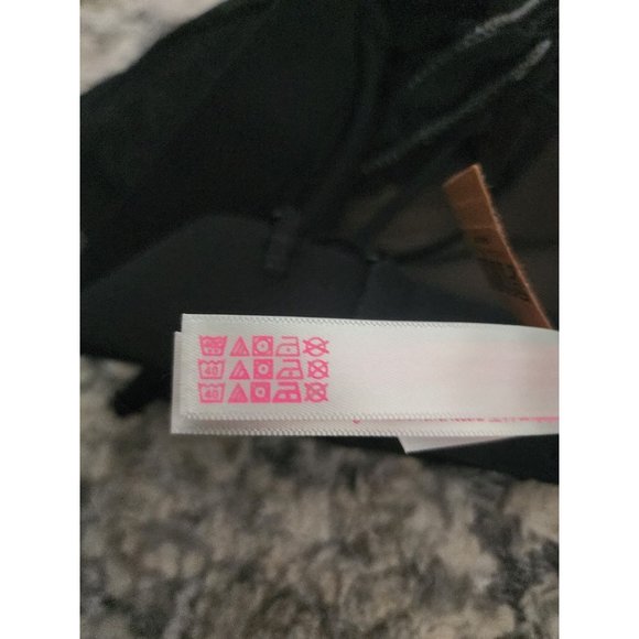 Victoria's Secret PINK Black Lace Strappy Back Halterneck Bralette S/P  NWT - Picture 10 of 16